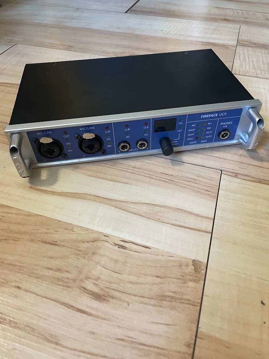 Звуковая карта RME Fireface UCX