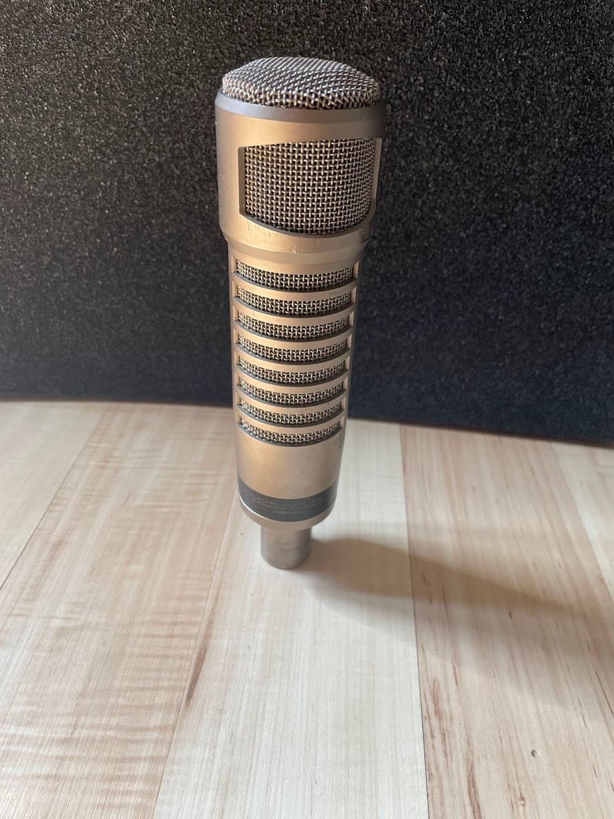 Микрофон Electro-Voice RE27 N/D 3