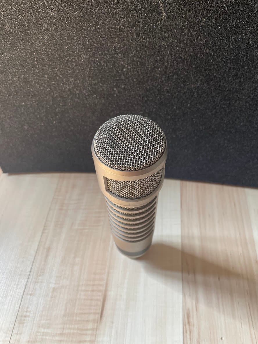 Микрофон Electro-Voice RE27 N/D 4